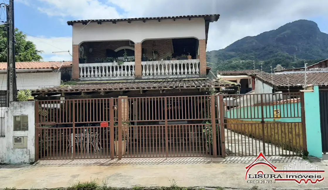 Foto 1 de Casa com 4 quartos à venda, 300m2 em Jardim Jaqueira, Caraguatatuba - SP