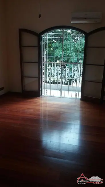 Foto 9 de Casa com 3 quartos à venda, 193m2 em Parque Itamarati, Jacarei - SP