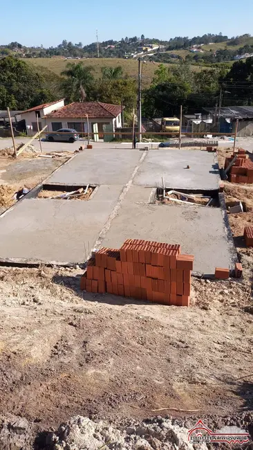 Foto 3 de Casa com 1 quarto à venda, 191m2 em Chácaras Reunidas Igarapés, Jacarei - SP