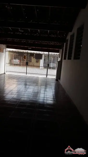 Foto 2 de Casa com 3 quartos à venda em Vila Martinez, Jacarei - SP