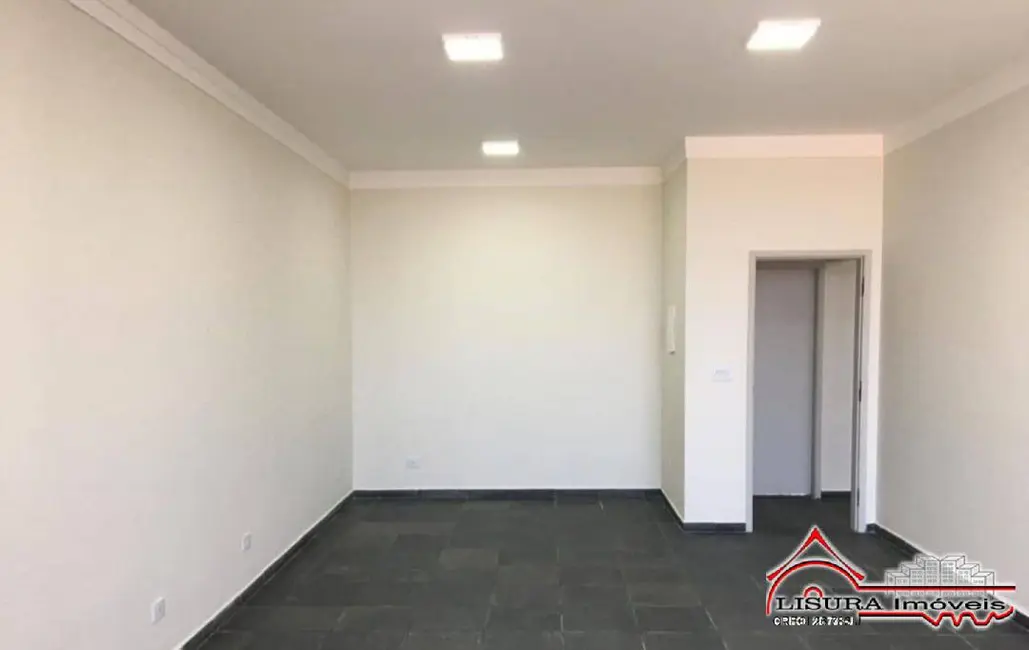 Foto 2 de Sala Comercial para alugar, 50m2 em São João, Jacarei - SP