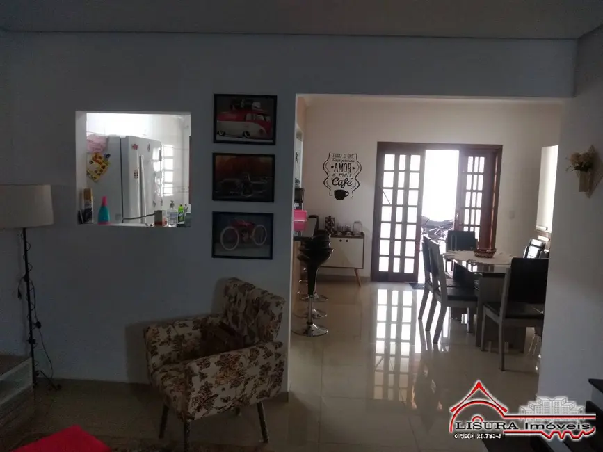Foto 2 de Casa com 3 quartos à venda em Loteamento Villa Branca, Jacarei - SP