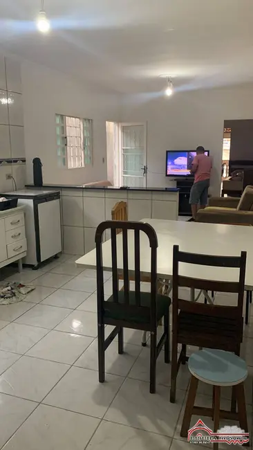 Casa com 2 quartos para alugar em Jardim Nova Esperança, Jacarei - SP - imagem 3 Foto 3 de Casa com 2 quartos para alugar em Jardim Nova Esperança, Jacarei - SP