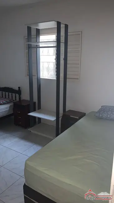 Casa com 2 quartos para alugar em Jardim Nova Esperança, Jacarei - SP - imagem 6 Foto 6 de Casa com 2 quartos para alugar em Jardim Nova Esperança, Jacarei - SP