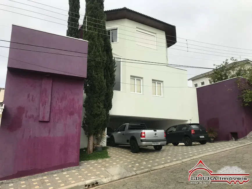 Casa de Condomínio com 3 quartos à venda, 316m2 em Jardim Coleginho, Jacarei - SP - imagem 6 Foto 6 de Casa de Condomínio com 3 quartos à venda, 316m2 em Jardim Coleginho, Jacarei - SP