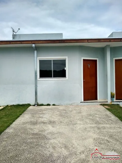 Foto 1 de Casa com 2 quartos à venda em Sao Jose Dos Campos - SP