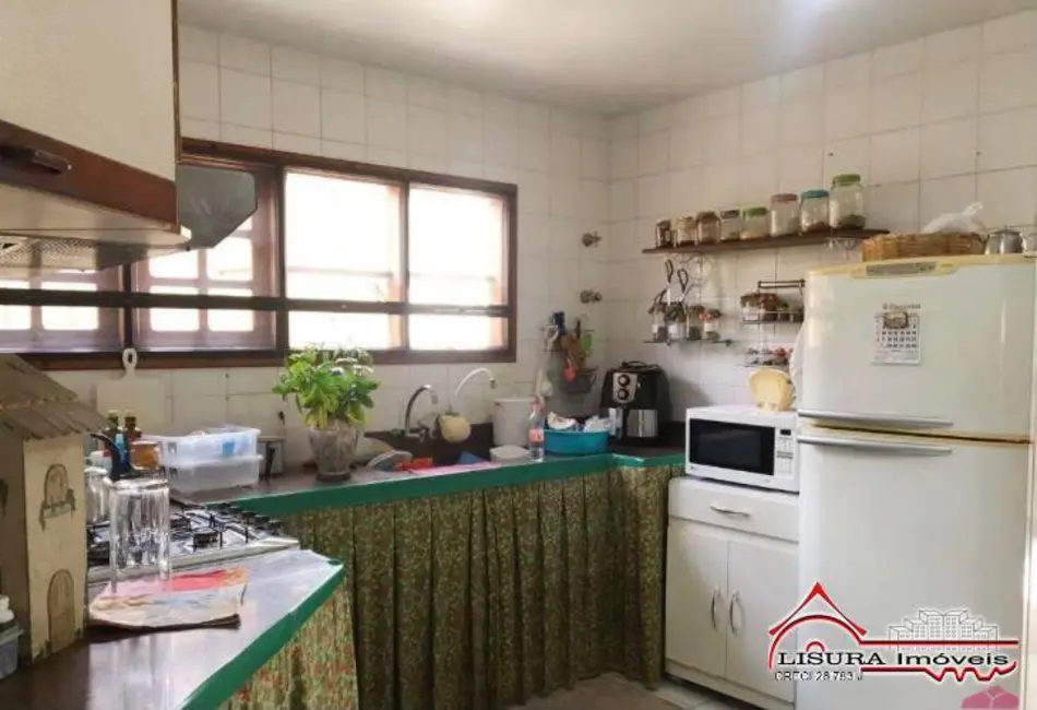 Foto 7 de Casa com 3 quartos à venda, 192m2 em Cidade Jardim, Jacarei - SP