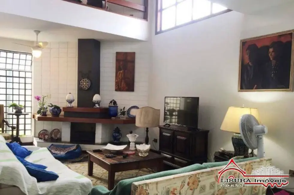 Foto 4 de Casa com 3 quartos à venda, 192m2 em Cidade Jardim, Jacarei - SP