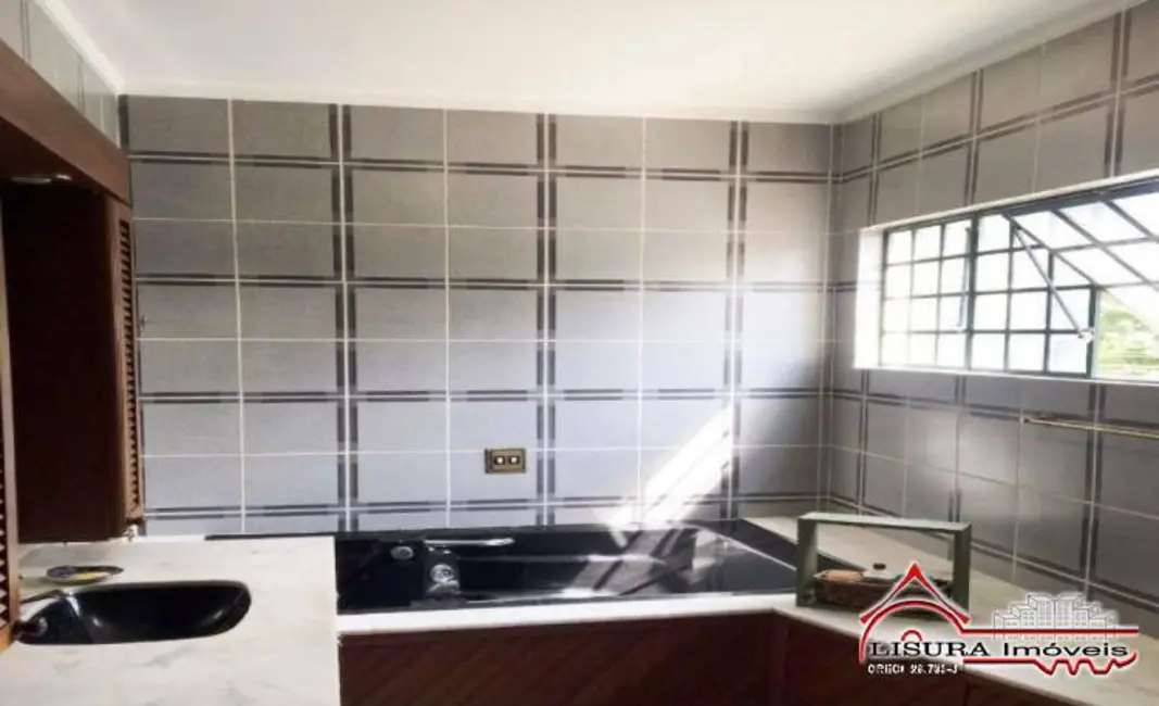 Foto 8 de Casa com 3 quartos à venda, 192m2 em Cidade Jardim, Jacarei - SP