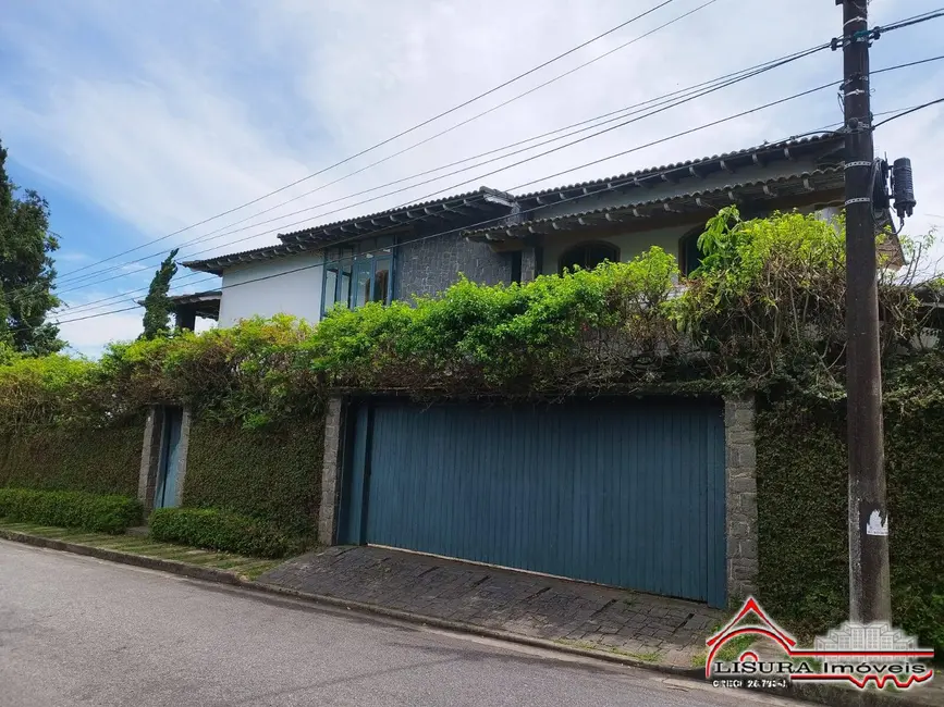 Foto 1 de Casa com 4 quartos à venda, 436m2 em Centro, Jacarei - SP