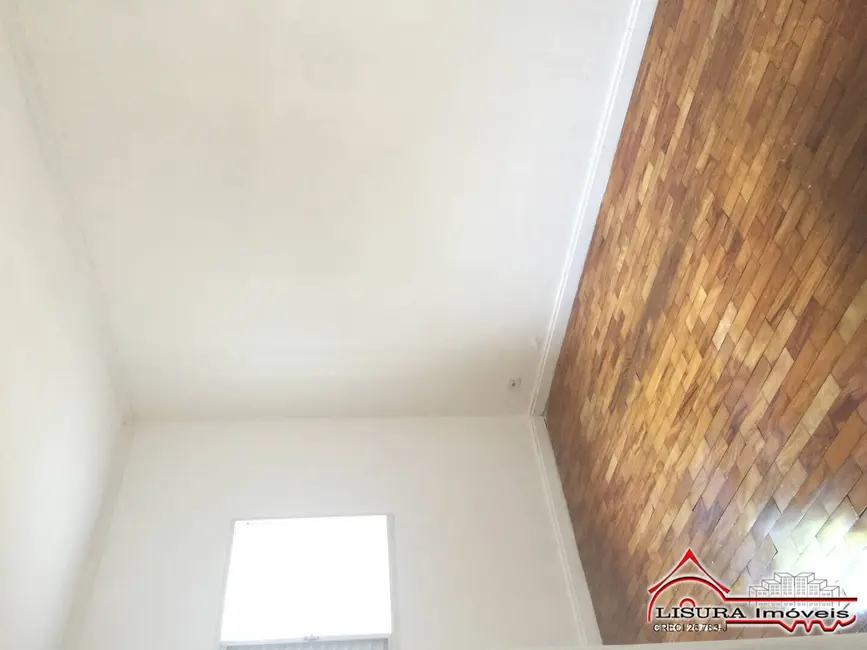 Casa com 3 quartos à venda, 169m2 em Jardim Siesta, Jacarei - SP - imagem 9 Foto 9 de Casa com 3 quartos à venda, 169m2 em Jardim Siesta, Jacarei - SP