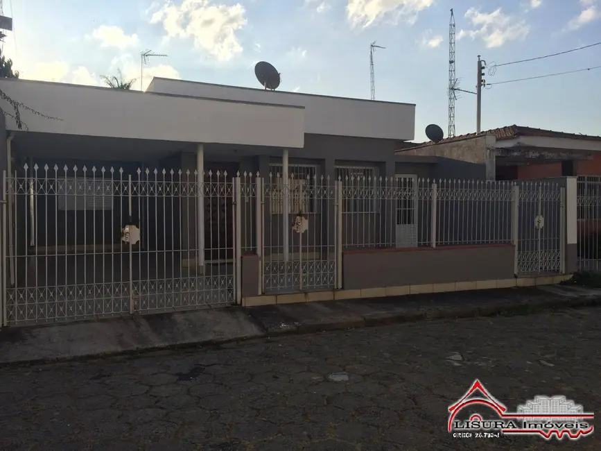 Casa com 3 quartos à venda, 169m2 em Jardim Siesta, Jacarei - SP - imagem 1 Foto 1 de Casa com 3 quartos à venda, 169m2 em Jardim Siesta, Jacarei - SP