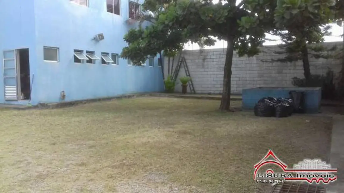 Foto 3 de Armazém / Galpão à venda, 540m2 em Jardim Emília, Jacarei - SP