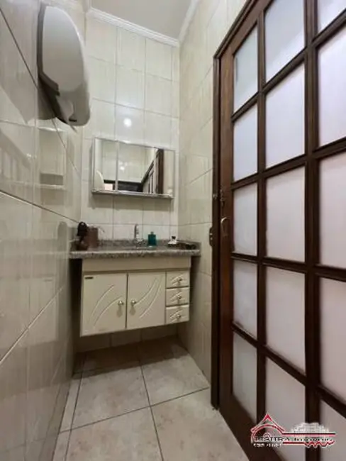 Foto 4 de Casa com 3 quartos à venda, 103m2 em Centro, Jacarei - SP