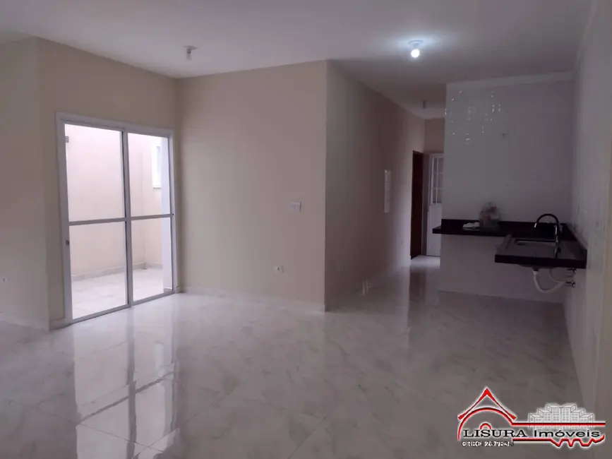 Foto 3 de Casa com 3 quartos à venda, 110m2 em Loteamento Villa Branca, Jacarei - SP