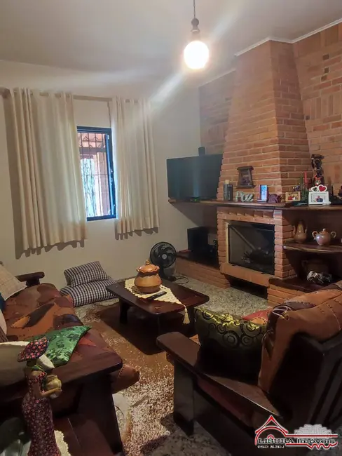 Foto 6 de Chácara com 3 quartos à venda, 100m2 em Veraneio Irajá, Jacarei - SP