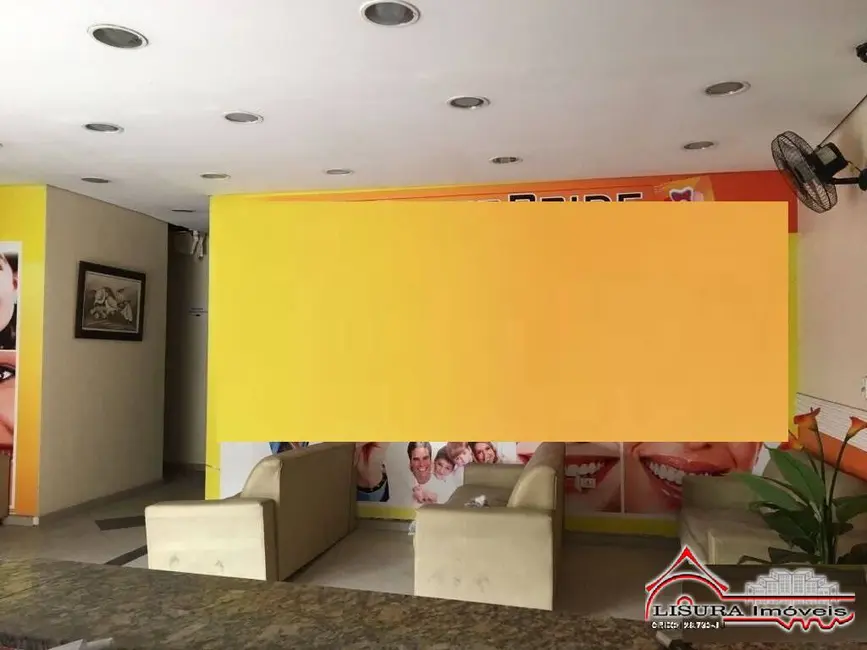 Sala Comercial para alugar, 120m2 em Centro, Jacarei - SP - imagem 3 Foto 3 de Sala Comercial para alugar, 120m2 em Centro, Jacarei - SP