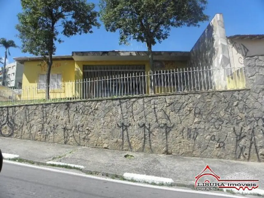 Foto 2 de Casa com 4 quartos à venda, 200m2 em Centro, Jacarei - SP