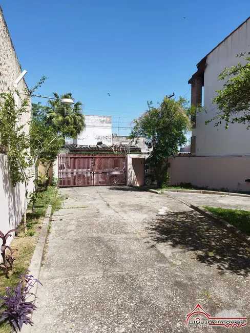 Foto 3 de Casa com 2 quartos à venda, 140m2 em Centro, Jacarei - SP