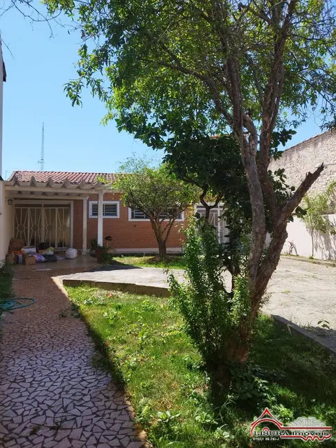 Foto 4 de Casa com 2 quartos à venda, 140m2 em Centro, Jacarei - SP