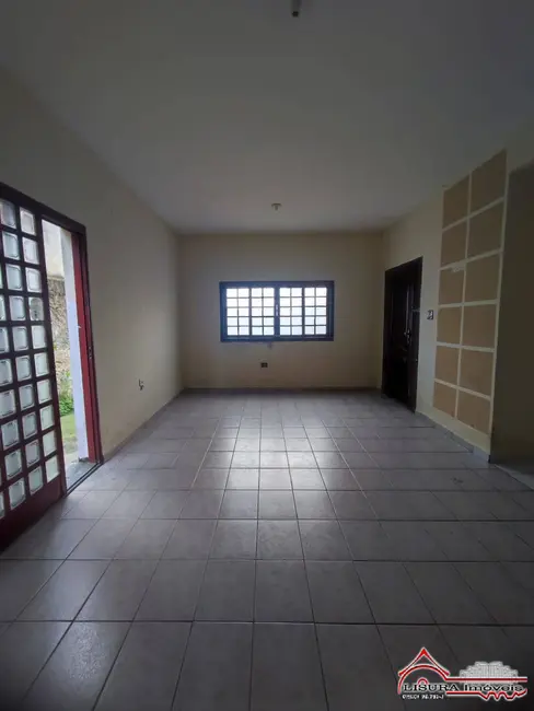 Foto 3 de Casa com 3 quartos à venda, 170m2 em Jardim do Vale, Jacarei - SP