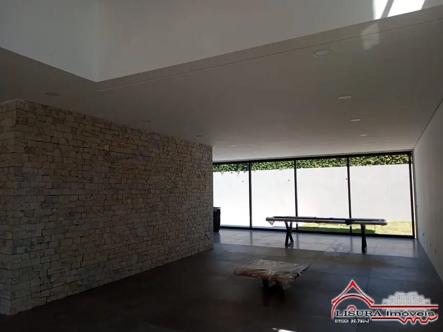 Foto 3 de Casa de Condomínio com 5 quartos à venda, 535m2 em Jardim São José, Jacarei - SP