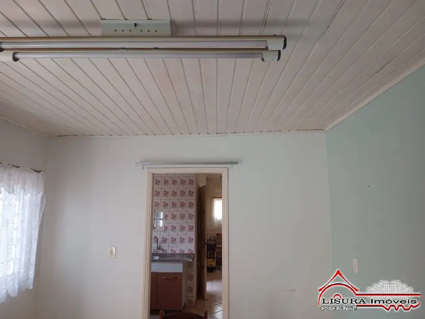 Foto 3 de Casa com 2 quartos à venda, 153m2 em Centro, Jacarei - SP