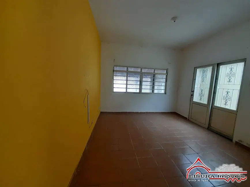 Foto 8 de Casa com 2 quartos à venda, 148m2 em Centro, Jacarei - SP