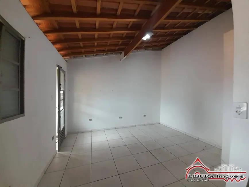 Foto 5 de Casa com 2 quartos à venda, 148m2 em Centro, Jacarei - SP