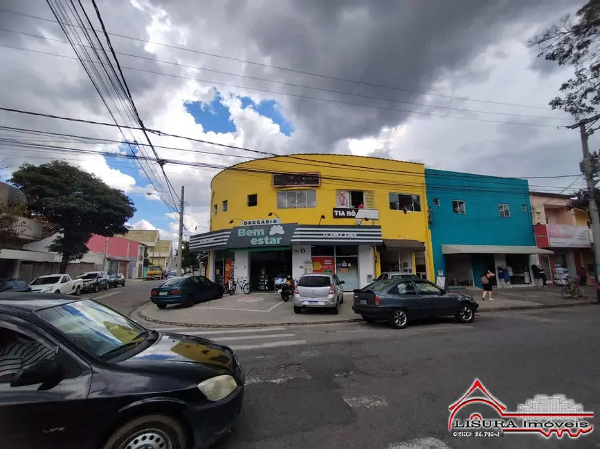 Foto 2 de Casa com 3 quartos à venda, 485m2 em Cidade Salvador, Jacarei - SP