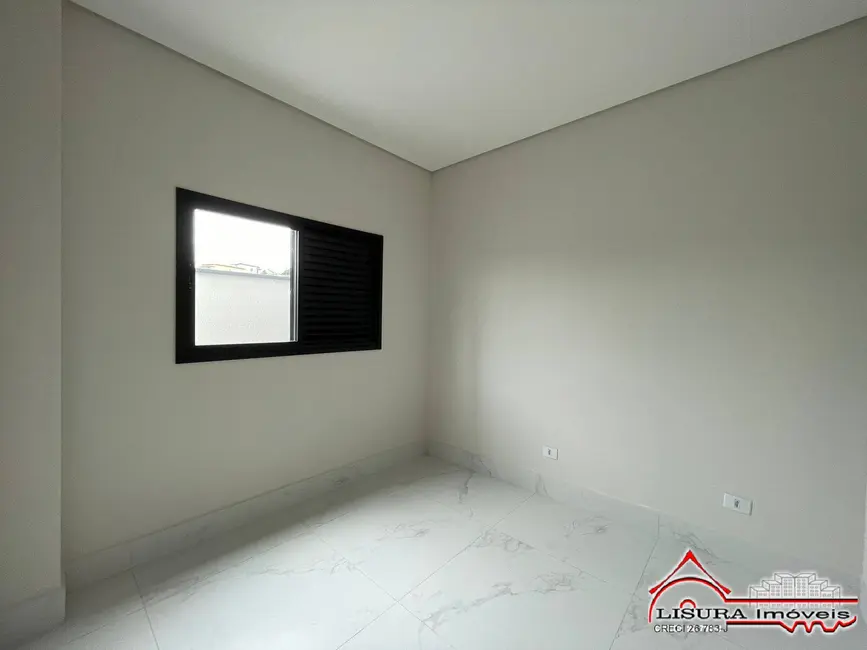 Casa de Condomínio com 4 quartos à venda, 240m2 em Jardim Residencial Golden Park, Jacarei - SP - imagem 9 Foto 9 de Casa de Condomínio com 4 quartos à venda, 240m2 em Jardim Residencial Golden Park, Jacarei - SP