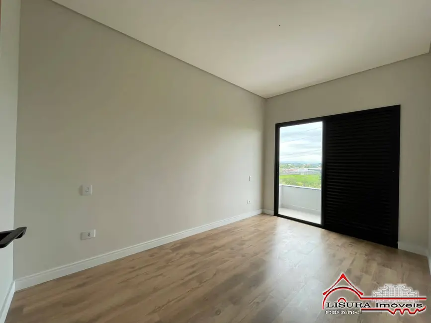 Casa de Condomínio com 4 quartos à venda, 240m2 em Jardim Residencial Golden Park, Jacarei - SP - imagem 8 Foto 8 de Casa de Condomínio com 4 quartos à venda, 240m2 em Jardim Residencial Golden Park, Jacarei - SP