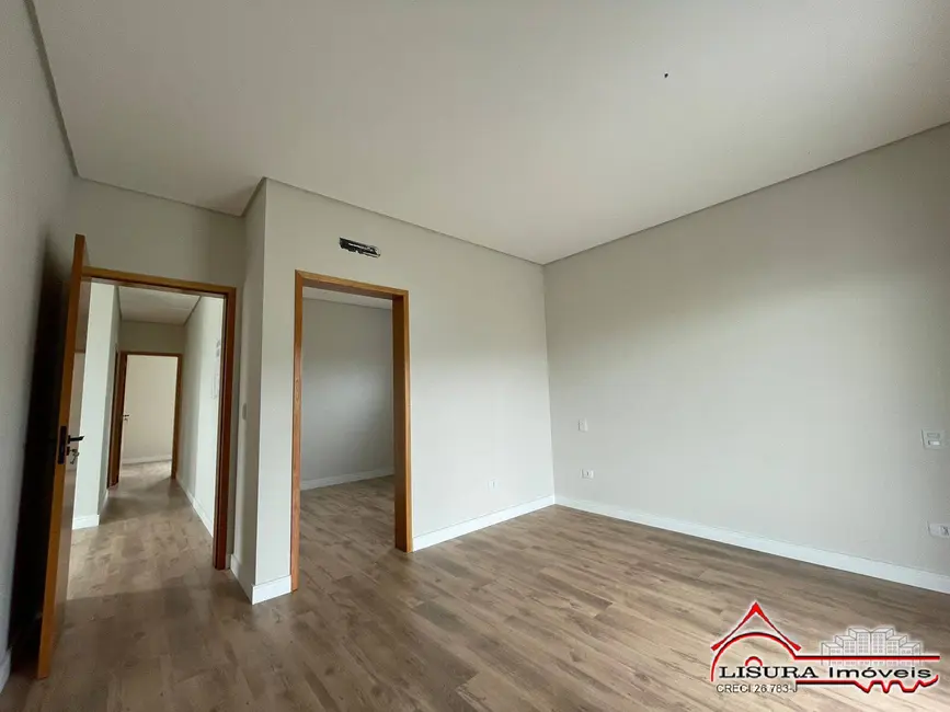 Casa de Condomínio com 4 quartos à venda, 240m2 em Jardim Residencial Golden Park, Jacarei - SP - imagem 7 Foto 7 de Casa de Condomínio com 4 quartos à venda, 240m2 em Jardim Residencial Golden Park, Jacarei - SP