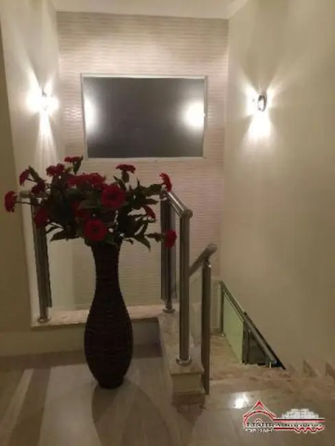 Foto 2 de Casa de Condomínio com 3 quartos à venda, 287m2 em Loteamento Villa Branca, Jacarei - SP