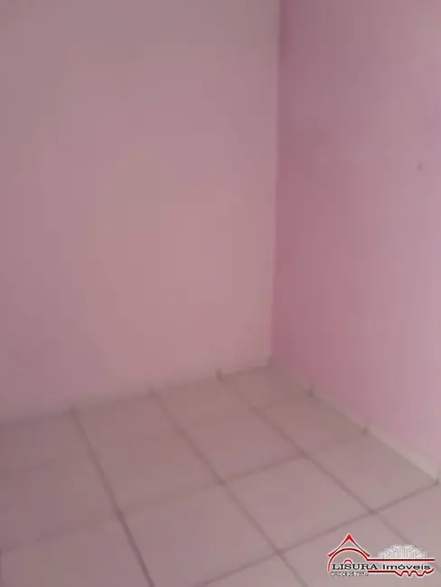 Foto 8 de Casa com 2 quartos à venda, 49m2 em Parque Santo Antônio, Jacarei - SP