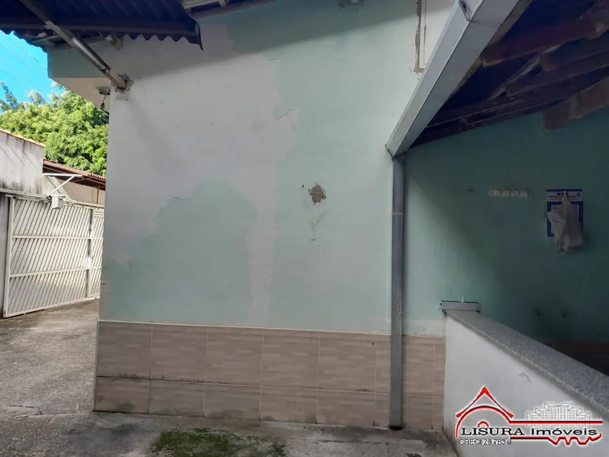 Foto 6 de Casa com 2 quartos à venda, 49m2 em Parque Santo Antônio, Jacarei - SP