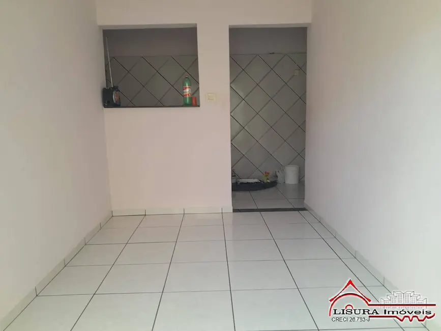 Foto 5 de Casa com 2 quartos à venda, 49m2 em Parque Santo Antônio, Jacarei - SP
