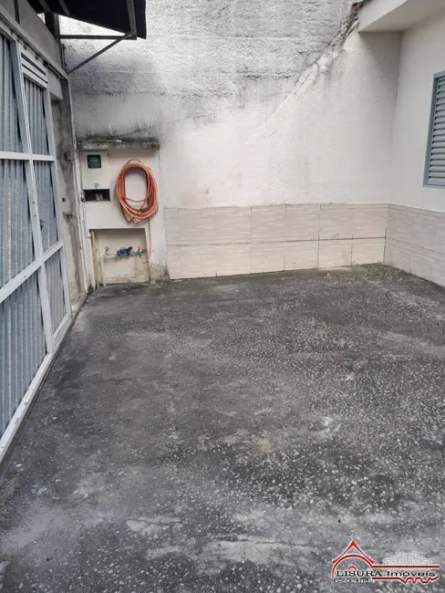 Foto 4 de Casa com 2 quartos à venda, 49m2 em Parque Santo Antônio, Jacarei - SP