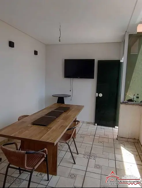 Casa com 3 quartos à venda, 97m2 em Sao Jose Dos Campos - SP - imagem 5 Foto 5 de Casa com 3 quartos à venda, 97m2 em Sao Jose Dos Campos - SP