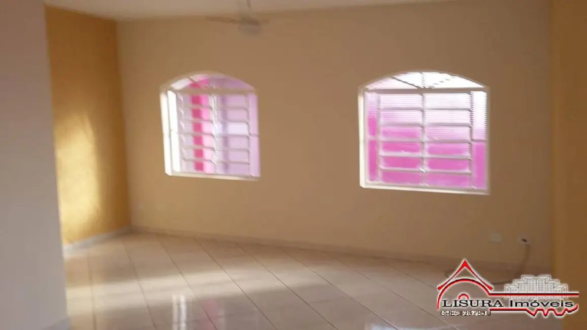 Foto 4 de Casa com 3 quartos à venda, 204m2 em Centro, Jacarei - SP