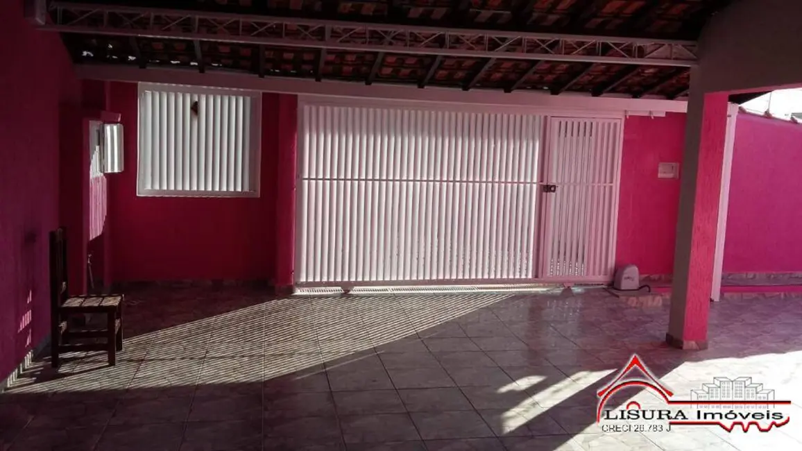 Foto 2 de Casa com 3 quartos à venda, 204m2 em Centro, Jacarei - SP