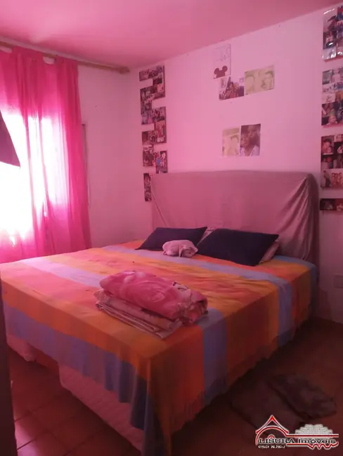 Foto 5 de Casa com 3 quartos à venda, 90m2 em Rio Comprido, Jacarei - SP