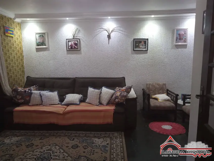 Foto 3 de Casa com 3 quartos à venda, 90m2 em Rio Comprido, Jacarei - SP