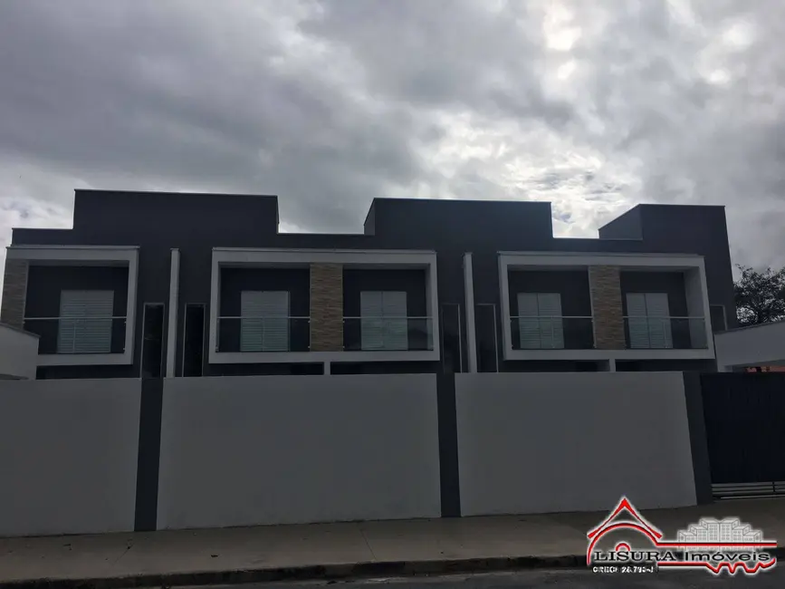 Foto 2 de Casa com 2 quartos à venda, 87m2 em Cidade Jardim, Jacarei - SP