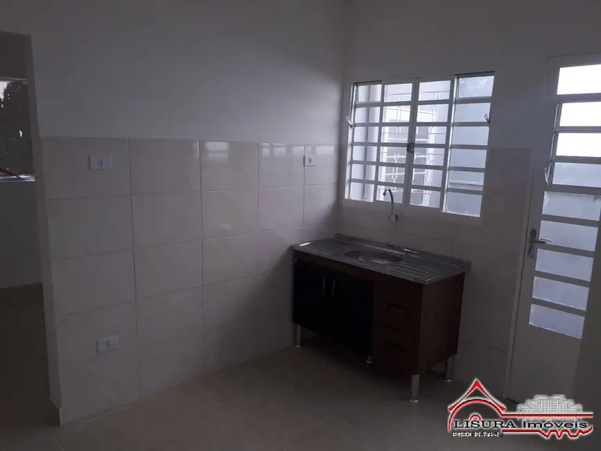 Foto 5 de Casa com 2 quartos à venda, 55m2 em Centro, Jacarei - SP