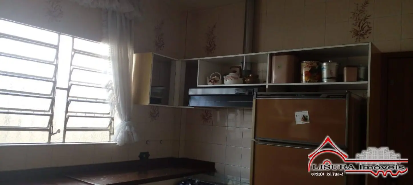 Foto 7 de Casa com 3 quartos à venda, 290m2 em Parque Santo Antônio, Jacarei - SP