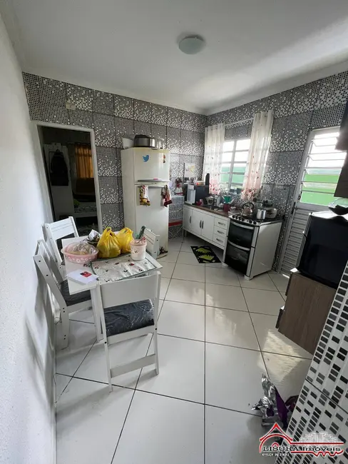 Foto 4 de Casa com 2 quartos à venda, 94m2 em Parque Meia Lua, Jacarei - SP