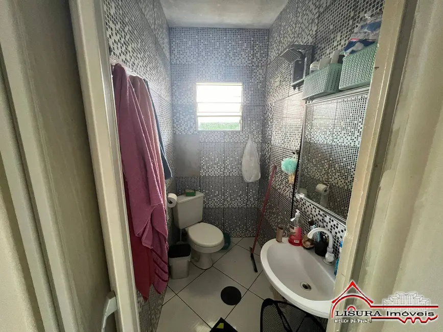 Foto 6 de Casa com 2 quartos à venda, 94m2 em Parque Meia Lua, Jacarei - SP