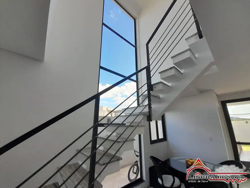 Foto 9 de Casa de Condomínio com 3 quartos à venda, 155m2 em Jardim Jacinto, Jacarei - SP