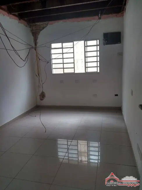 Foto 3 de Sala Comercial à venda, 215m2 em Centro, Jacarei - SP
